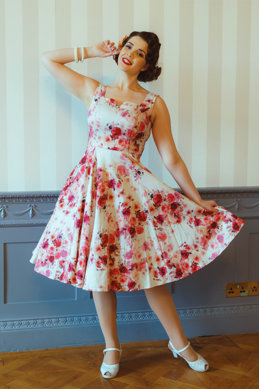 Scarlett Bloom Swing Dress in Extended Sizing